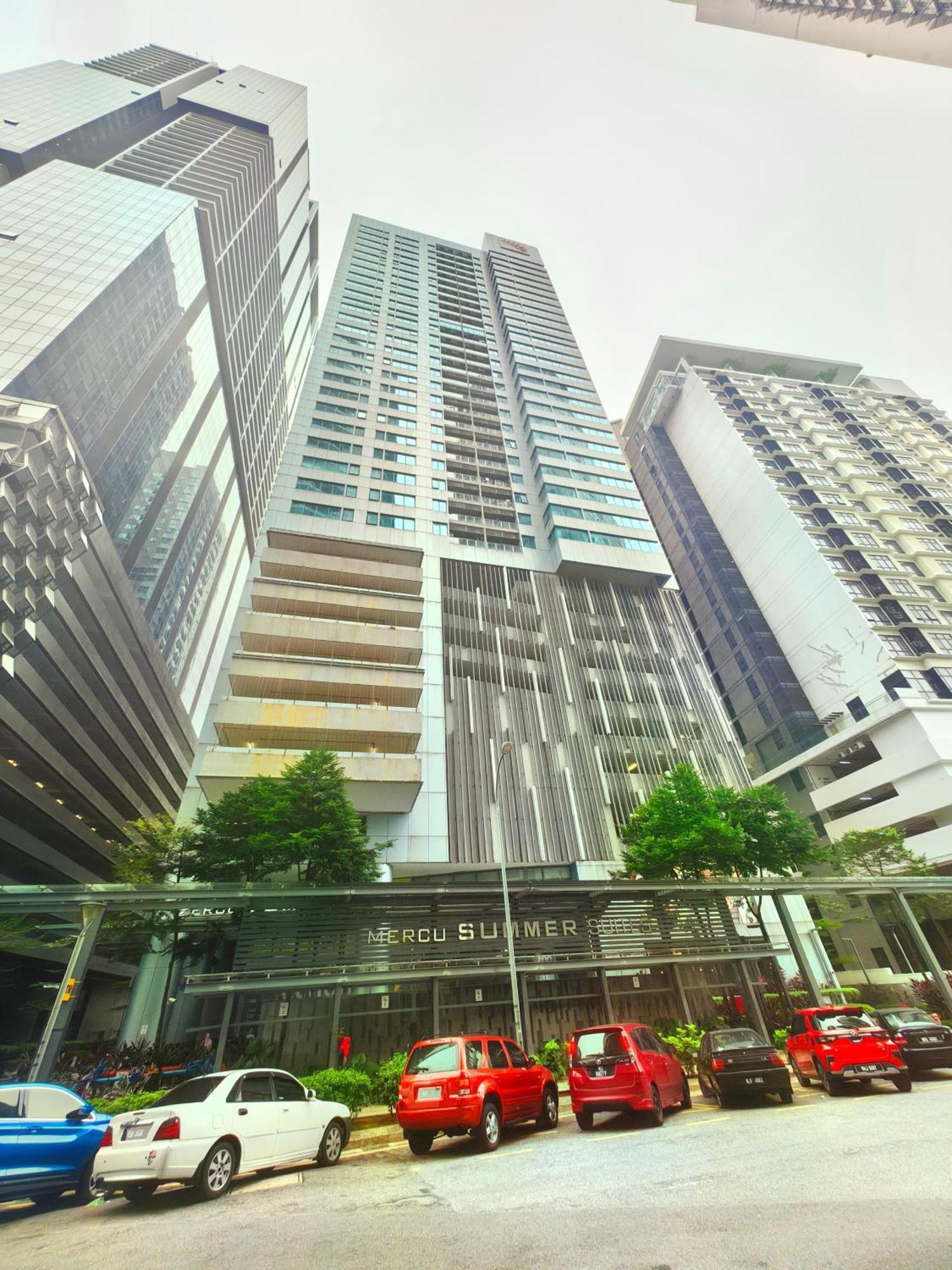 Summer Klcc By Grand Apartment