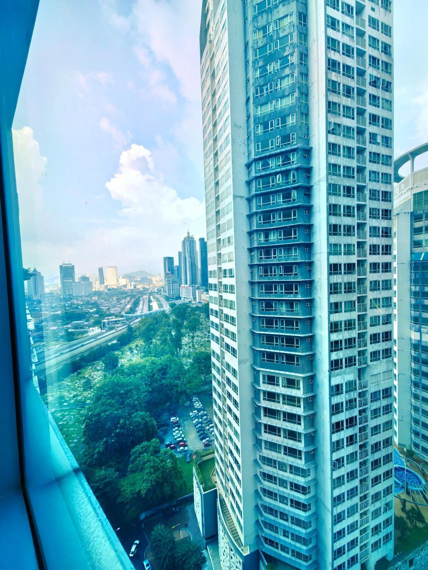 Summer Klcc By Grand *